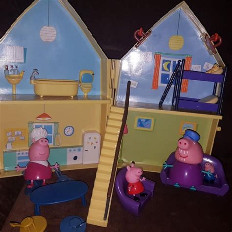 Дом Свинки Пеппы Фото Из Мультика Снаружи — Фото Картинки