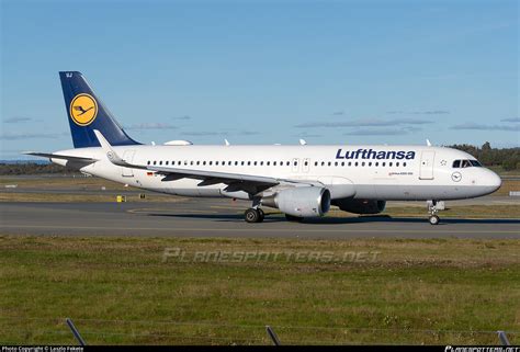 D AIUJ Lufthansa Airbus A320 214 WL Photo By Laszlo Fekete ID