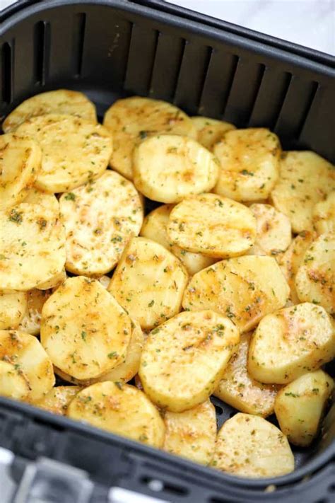 Air Fryer Sliced Potatoes Potato Slices In Air Fryer Recipe Vibes