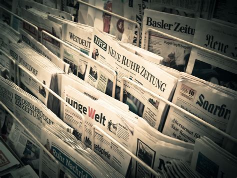 Germany's Bild newspaper tops half a million online paid subscribers