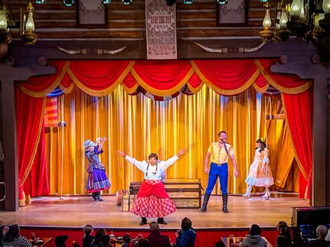 Changes Made to Hoop-Dee-Doo Musical Revue in Disney World - MickeyBlog.com