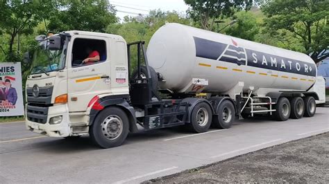 Long Trailer Tank Truck Samator Gas Cross Pantura Road Long Double