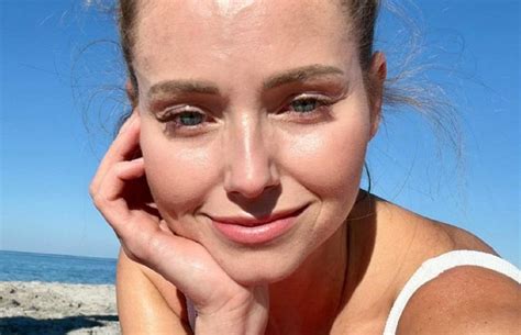 Agata Rubik pokazała zdjęcie w bikini z 62 letnią mamą Która to która Ale geny