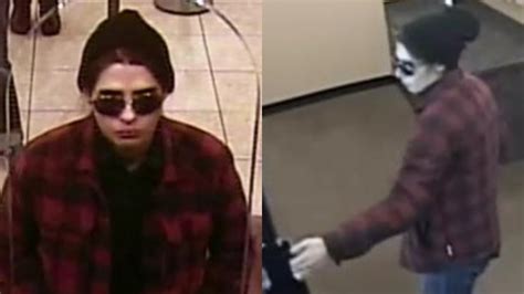 Uptown Bank Robbery Fbi Seeks Suspect Who Hit Chase Bank Fox 32 Chicago