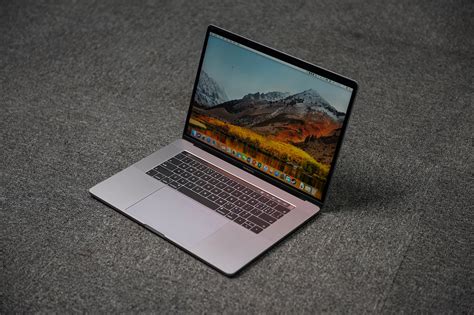 全新macbook Pro国行首发评测：一秒就中毒，但不建议你买