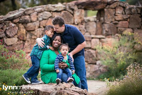 Lord-Cunningham Family :: Holiday Portraits | Lynn Michelle Photography