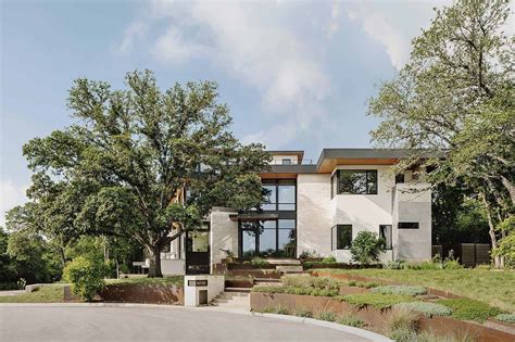 A spectacular modern Texas hill country home embraces the outdoors