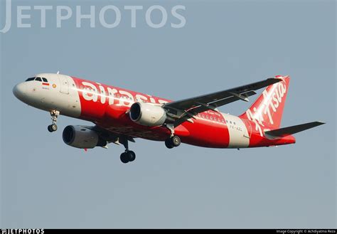 PK AZL Airbus A320 216 Indonesia AirAsia Achdiyatma Reza JetPhotos