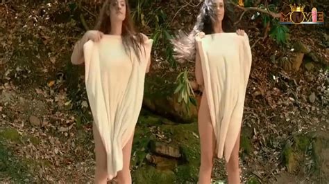 Naked Tuvana Turkay in Bizans Oyunları Game of Bizans