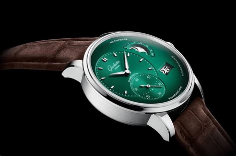 Horlogerie De Luxe 10 Belles Montres Pour Se Mettre Au Vert