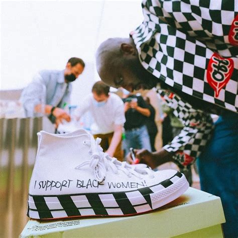 Addio A Virgil Abloh Il Direttore Artistico Di Louis Vuitton