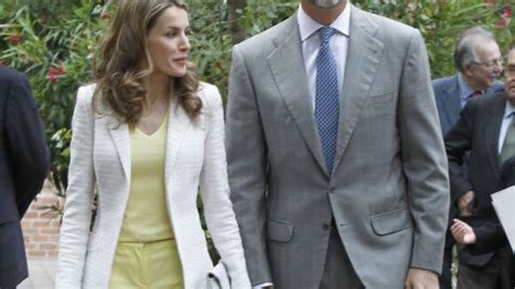 Vid O Le Prince Felipe Et La Princesse Letizia D Espagne Lors D Une