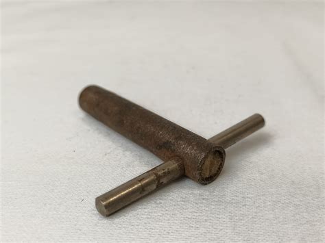 Vintage Slot Headed Drum Key Drumattic