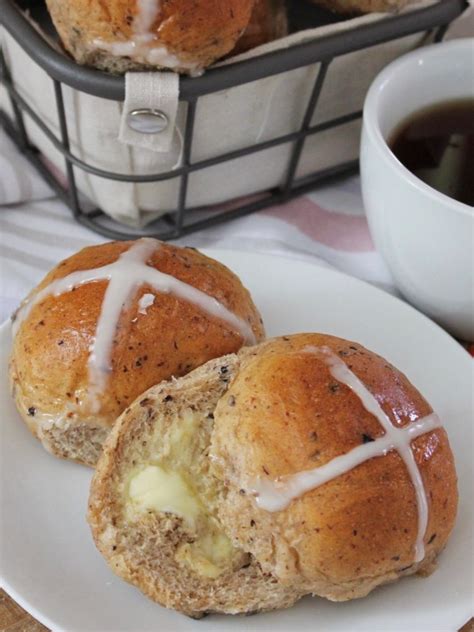 Hot Cross Buns