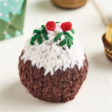 Knitted Christmas Pudding For Ferrero Rocher Knitting Patterns Let