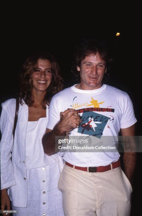 Entertainer Robin Williams And His Wife Valerie Velardi Attend A News Photo Getty Images