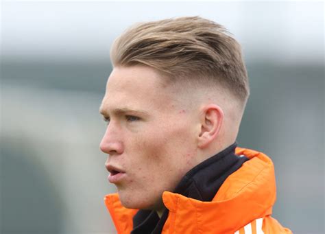 Manchester United Role Of Importance Beckons For Scotlands Scott Mctominay