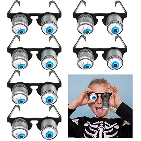 This Glasses Wearer Tried Every Pop Out Eye Trick To Find The Best Ones