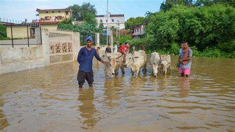 Imd Issues Extremely Heavy Rainfall Warning For Uttarakhand Up