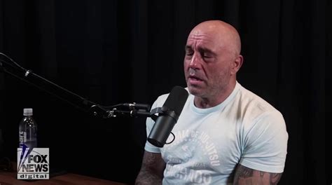 Joe Rogan Explains Why Hes Not A Republican Crudely Mocks Critics Who