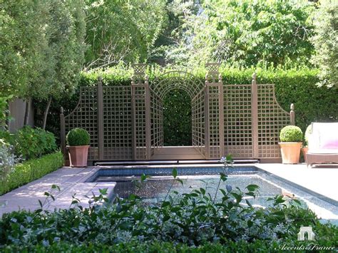 Freestanding Accents Of France Garden Trellis Outdoor Gardens