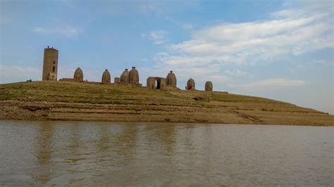 Bathu Ki Ladi The Hidden Temple In Himachal Pradesh Being Pahadia