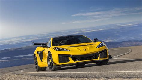 La Chevrolet Corvette Zr Atteint Km H Dans Les Premiers Tests