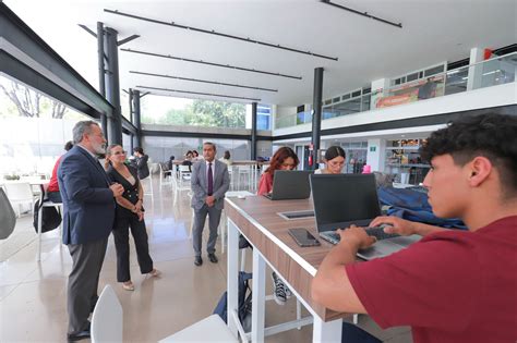 Rectora De La Uaa Realiza Recorrido Por La Nueva Biblioteca Central Y