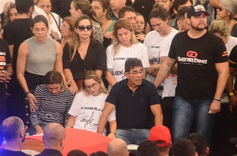 Namorada De Gabriel Diniz Se Emociona No Vel Rio Do Cantor