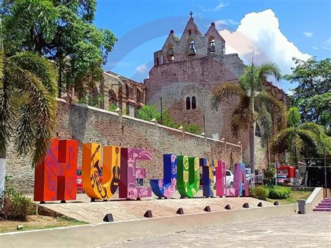 Letras monumentales siguen siendo el atractivo turístico de Huejutla