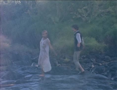 Naked Véronique Jannot in Paul et Virginie