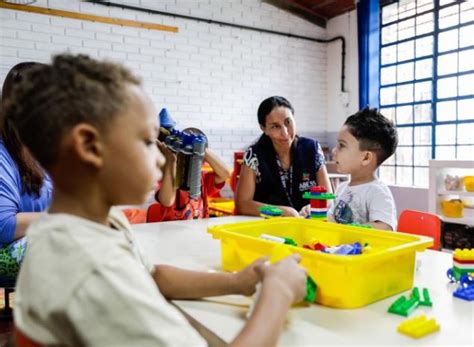 Alunos Da Educa O Infantil Voltam S Aulas Em Porto Alegre Not Cias