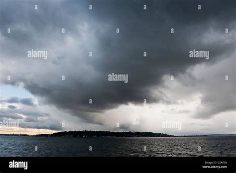 Seattle Rain Hi Res Stock Photography And Images Alamy