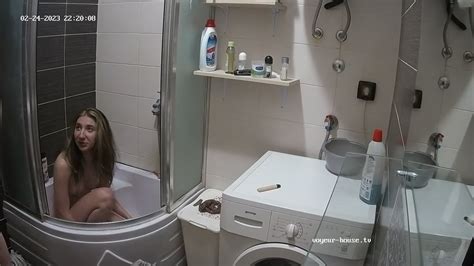 Watch Shower Girl Silver Shower After Sex Feb Naked People With Mariarty Fairy In