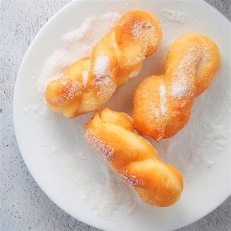 Bicho Bicho Recipe Filipino Twisted Doughnuts Almostnordic