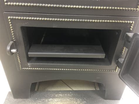 Печь-камин Везувий ПК-01 (270) бежевый с чугунной плитой 9 кВт купить в ...