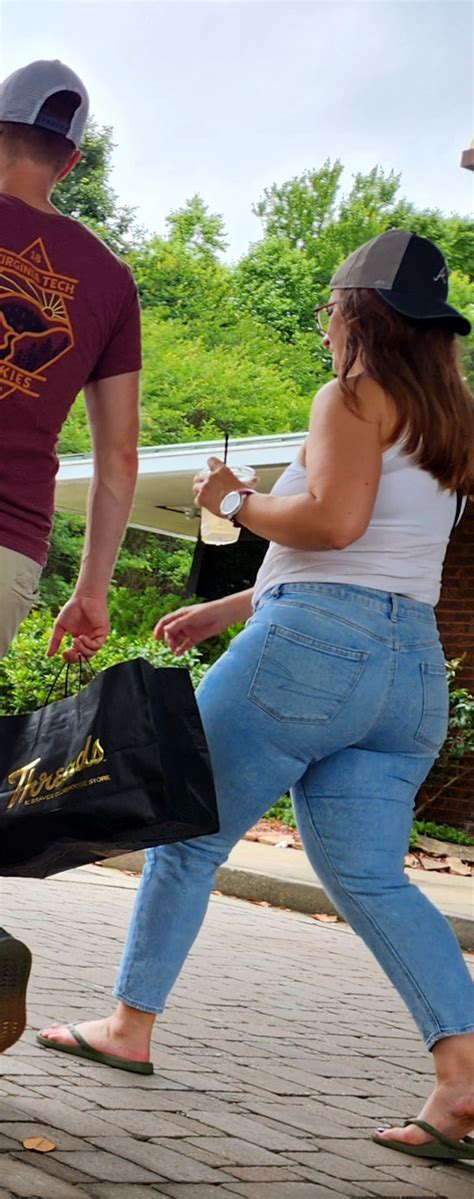 Blonde In Jeans Tight Jeans Forum