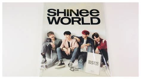 UNBOXING SHINee SHINee WORLD BEYOND LIVE BROCHURE PHOTOCARD YouTube