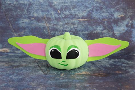 Baby Yoda Pumpkin (Cute No Carve Pumpkin Idea) | Fun Money Mom