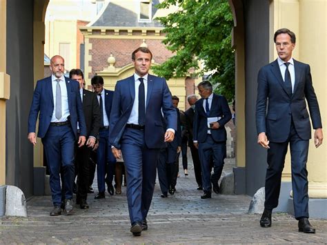 Voyage D Emmanuel Macron Aux Pays Bas Que Va Chercher Le Pr Sident