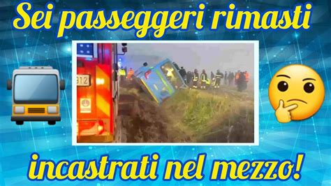 Dicembre Autobus Fuori Strada A Pavia Youtube