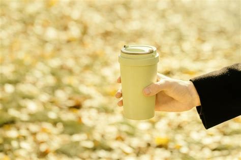 Premium Photo Reusable Eco Friendly Bamboo Cup With Lid For Take Away