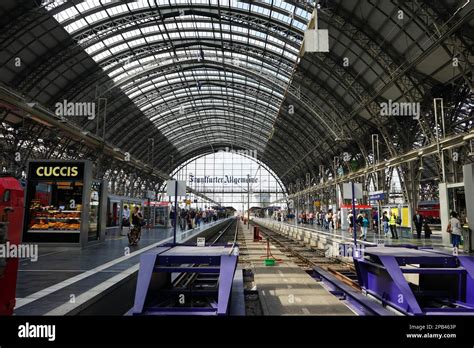 Frankfurt (Main) central railway station, Frankfurt (Main), Frankfurt ...