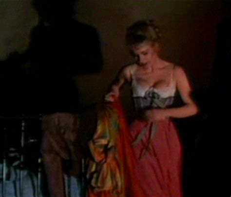 Suzanne Klemann Nude 5 Photos And Uncensored Nude Scenes From Movies And TV Shows 18
