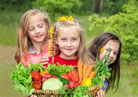 Five Ways to Get Kids To Eat Vegetables - Harvest2U