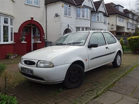 Ford Fiesta Zetec London Nw Plates On Sorn Last M Flickr