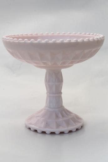 Vintage Shell Pink Milk Glass Compote Or Candy Dish Jeannette Glass