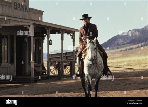 Clint Eastwood Pale Rider 1985 Stock Photo Alamy