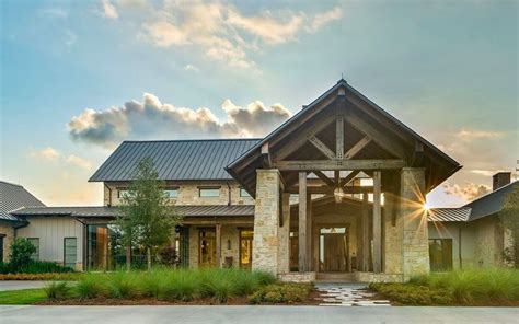 A Rustic Homestead In Texas Hill Country Showcases Inviting Details