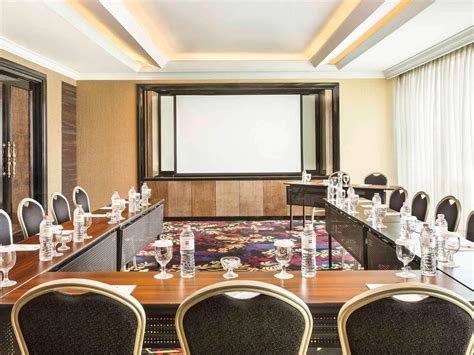 IBIS BANDUNG TRANS STUDIO HOTEL